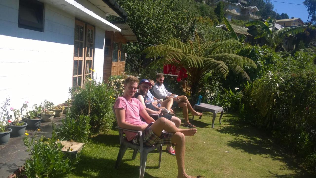 Srihelyes Inn Nuwara Eliya Exterior photo