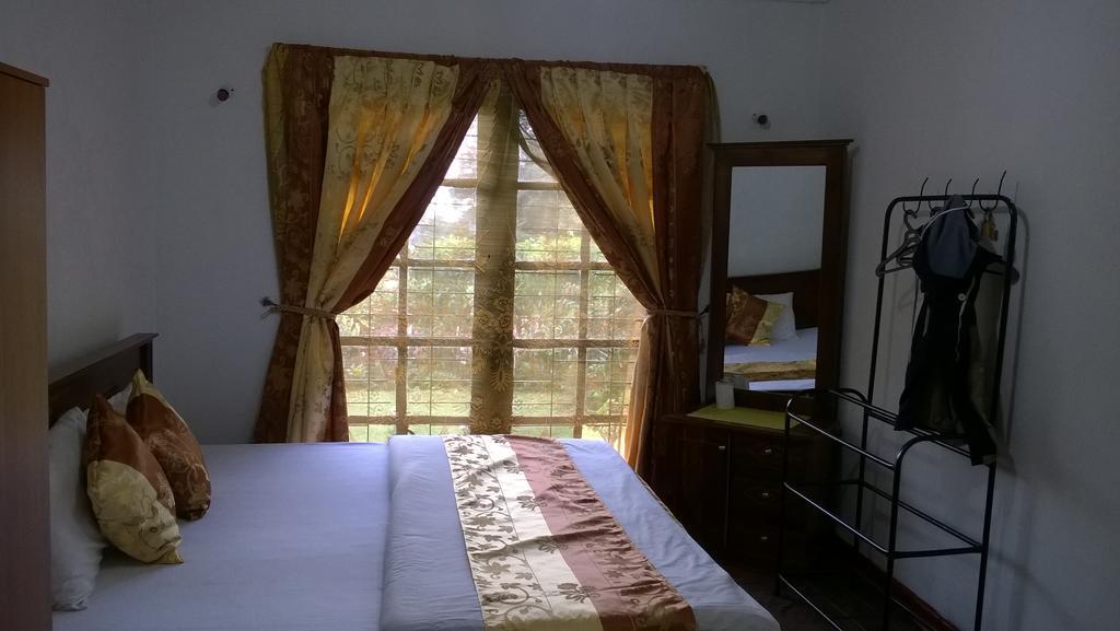 Srihelyes Inn Nuwara Eliya Exterior photo