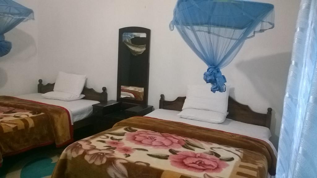 Srihelyes Inn Nuwara Eliya Exterior photo